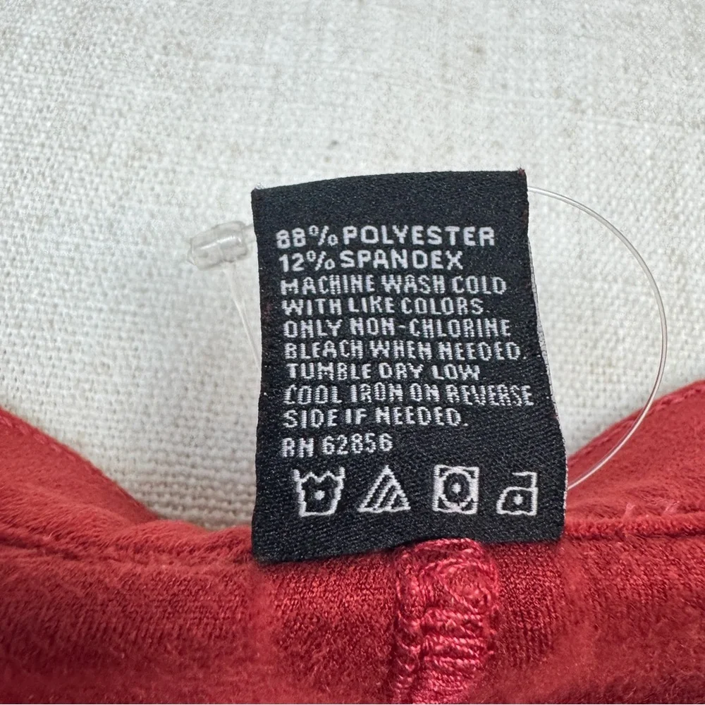 HUE Microsuede Leggings Womens S Small Red Dahlia Back Pockets Stretchy